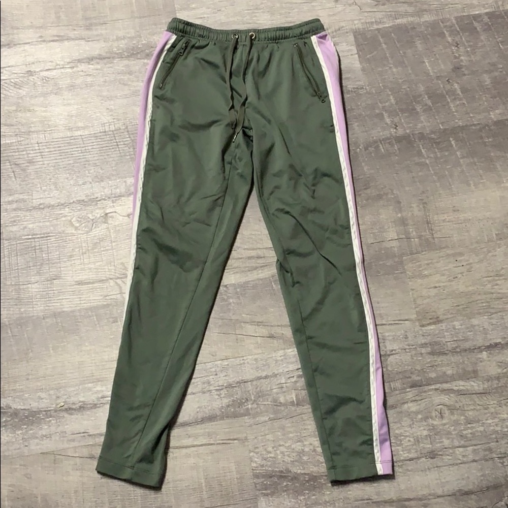 Size extra small Aerie joggers